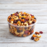 6270-fruit-and-nut-trail-mix